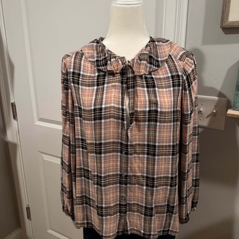 Boho Style J. Crew plaid flannel shirt - Picture 9 of 10